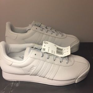 Pale grey Samoa adidas sneakers never worn. Size 7